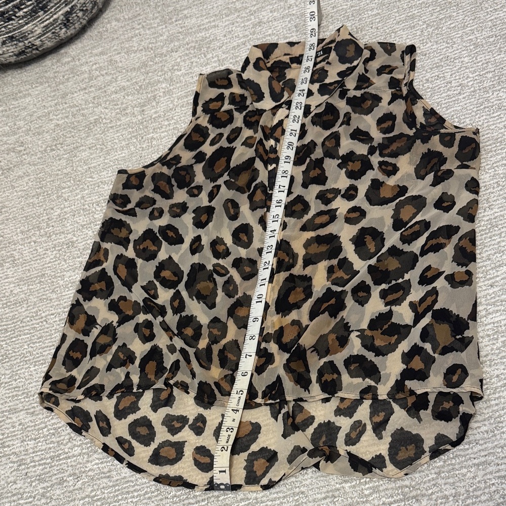 🐈 Forever 21 Leopard Animal Print Sleeveless Top - L - Picture 10 of 10